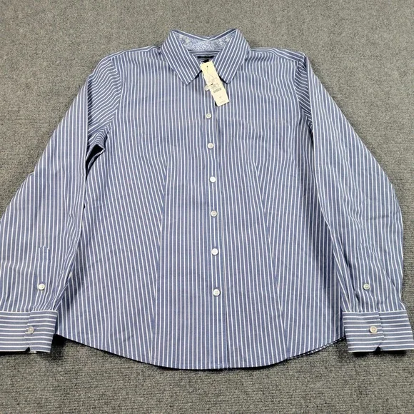 Talbots Shirt Womens 6P Blue White Stripe Button Front Wrinkle Resistant Petites - Picture 2 of 10